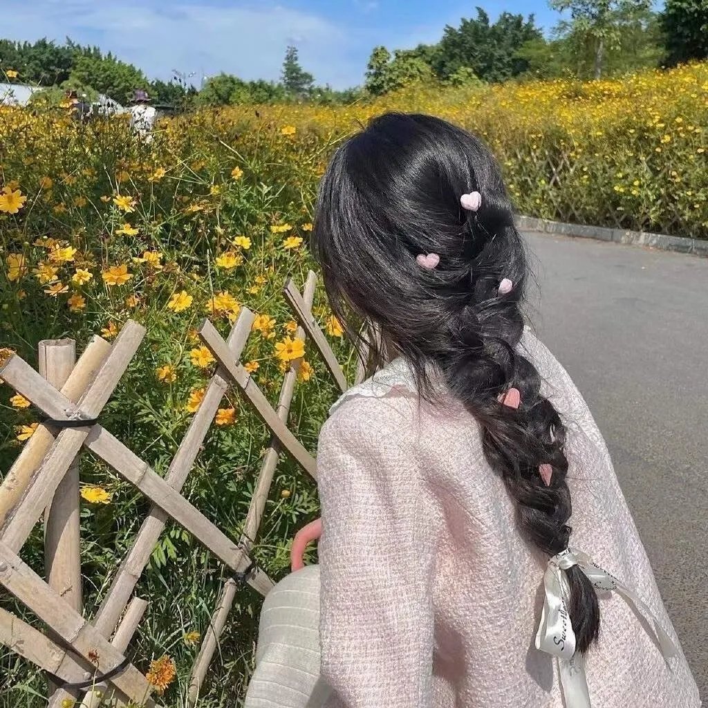 魔术的耳语 海报
